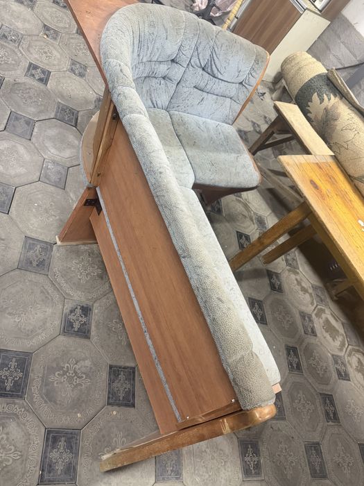 Диван уголок б/у цена 10.000тыс