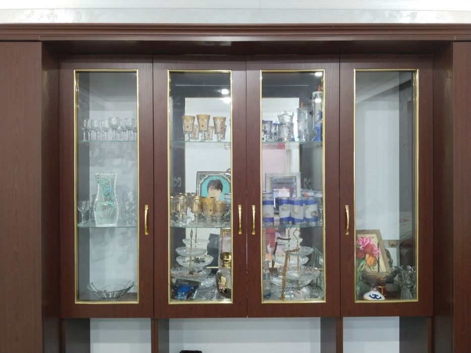 Гостиный стенка сатылады