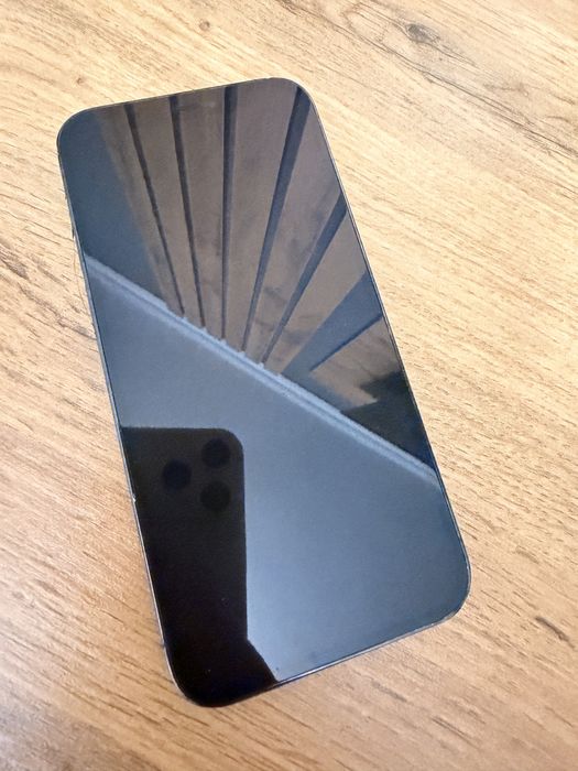 Iphone 12 pro 256 гб.