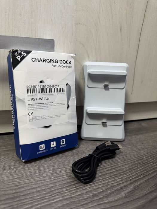 Зареждаща Dock станция за джойстици PS5