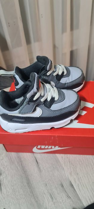 Маратонки за момче