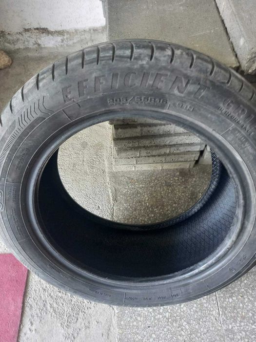 Летни гуми GOOD YEAR, 205/55 R16 2 бр. - 100 лв.