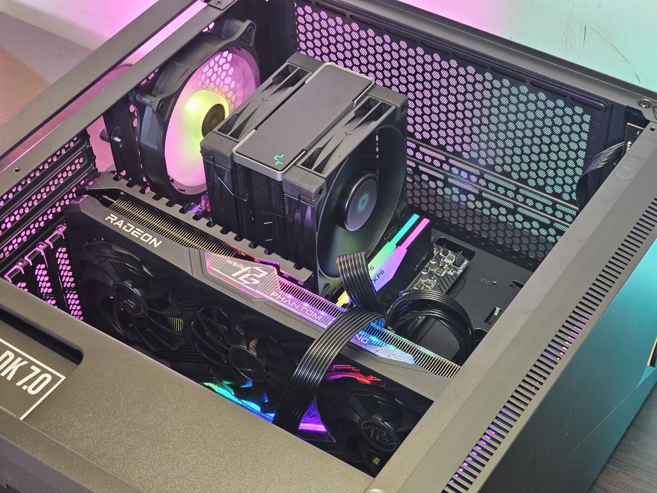 Ryzen 7-7700/RX 9060XT 16GB/RAM 32GB/SSD 1TB/Чисто Нов+Гаранция!