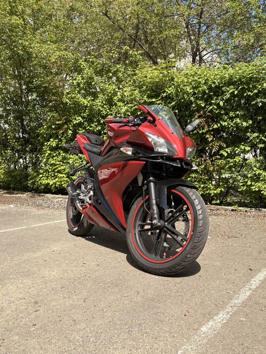 Yamaha yzf r125 2009