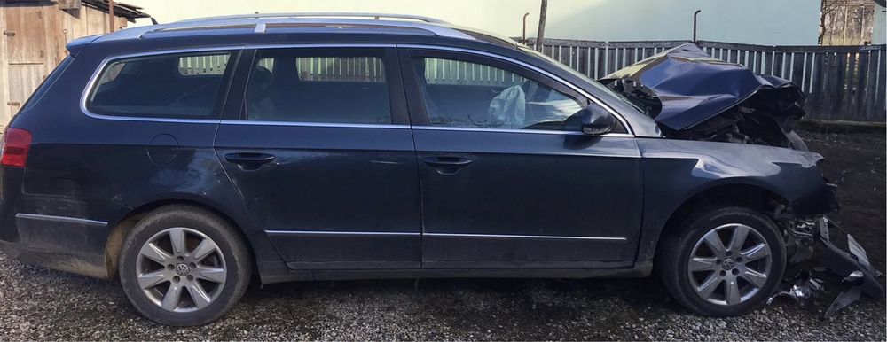 Vand/ dezmembrez Passat B6  2.0 140 CP