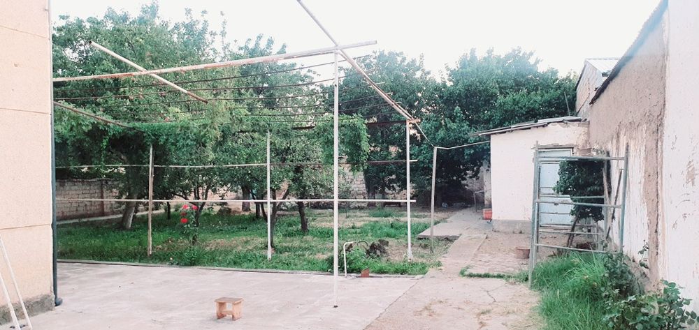 Uy sotiladi Qibrayda