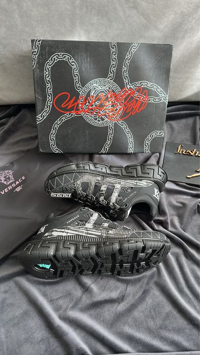 Versace Trigreca Low Top size 45