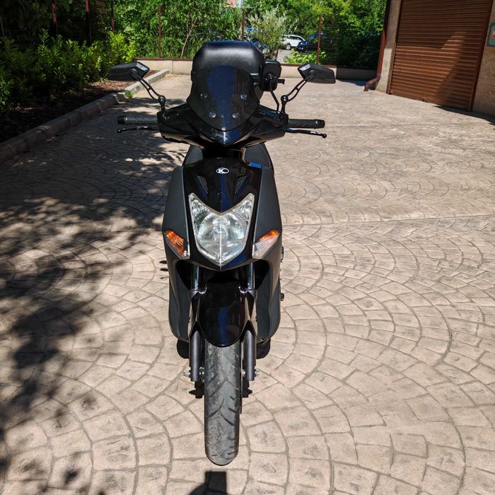 Продавам Kymco Agility 200i 2011