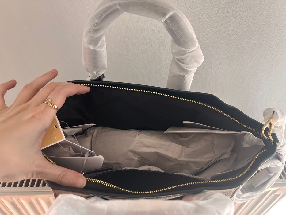 Michael Kors чанта естествена кожа