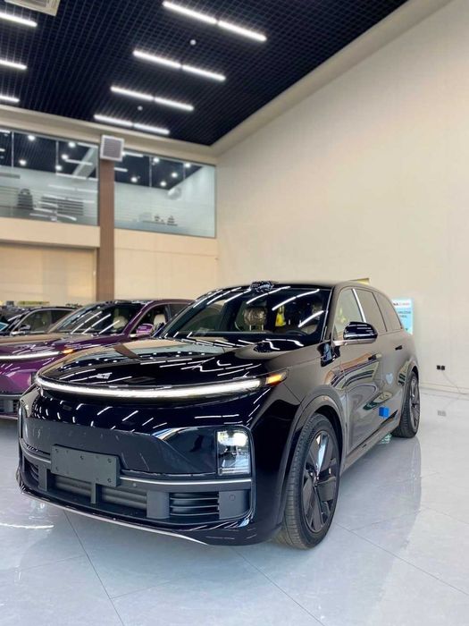 Lixiang L9 Ultra Restyling Black Metallic 2026