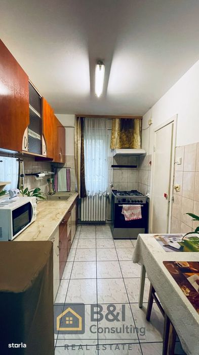 Apartament 2 camere | Podul Roș | 50 mp + balcon | 0% Comision