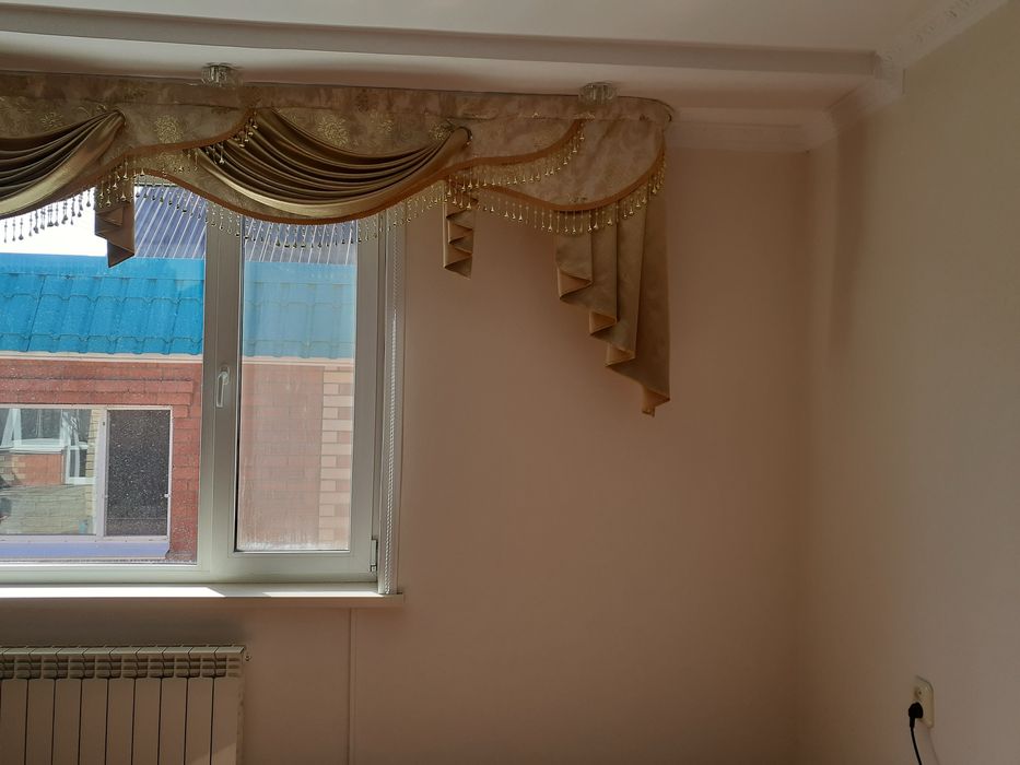 Продам ламбрикены