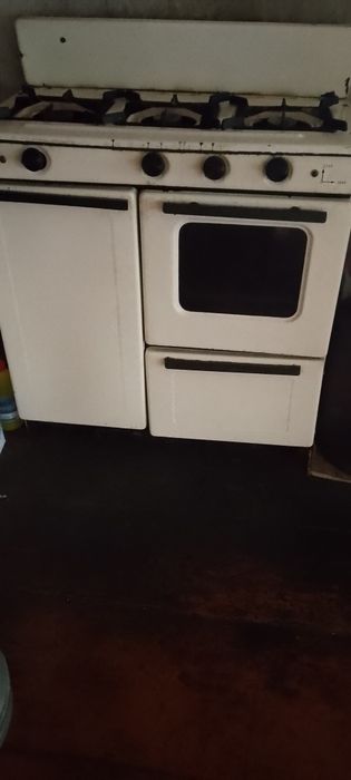 Продам газплиту б у