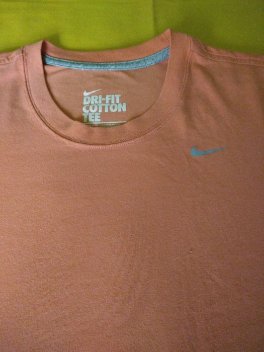 Дамски тениски Nike и Puma