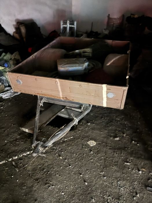 Прицеп легковой