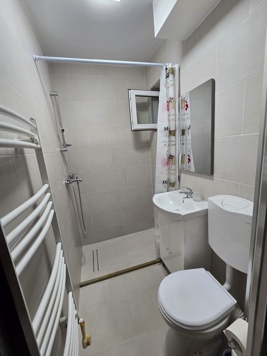 Apartament de inchiriat
