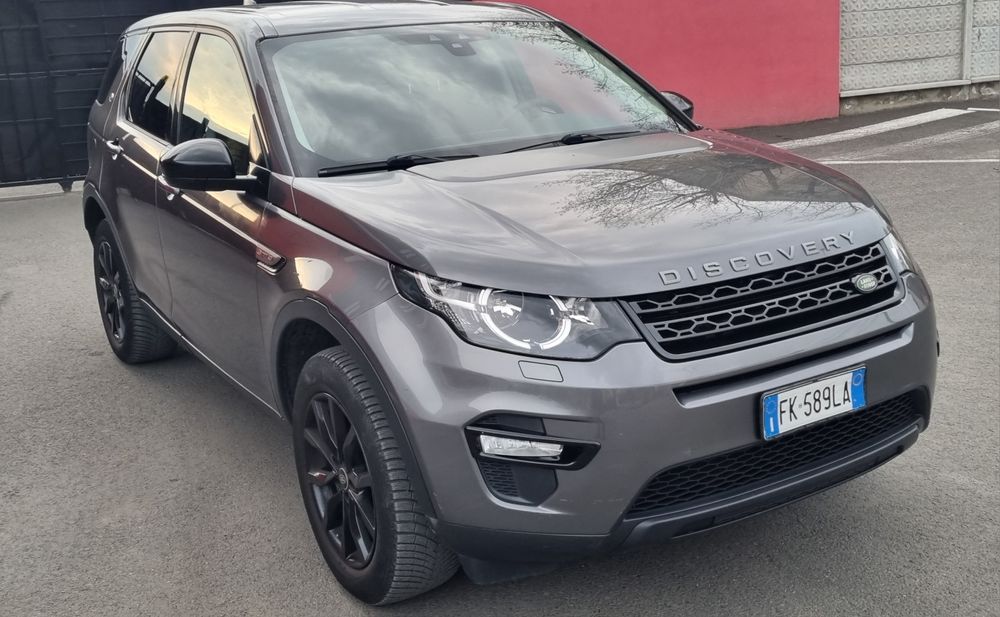 LAND ROVER Discovery Luxury 2.0 2018