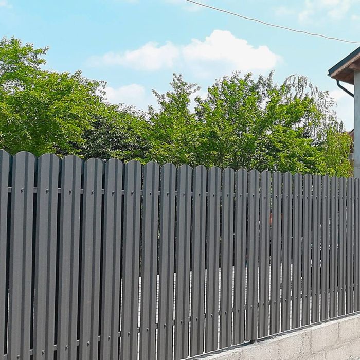 Construim garduri și porți