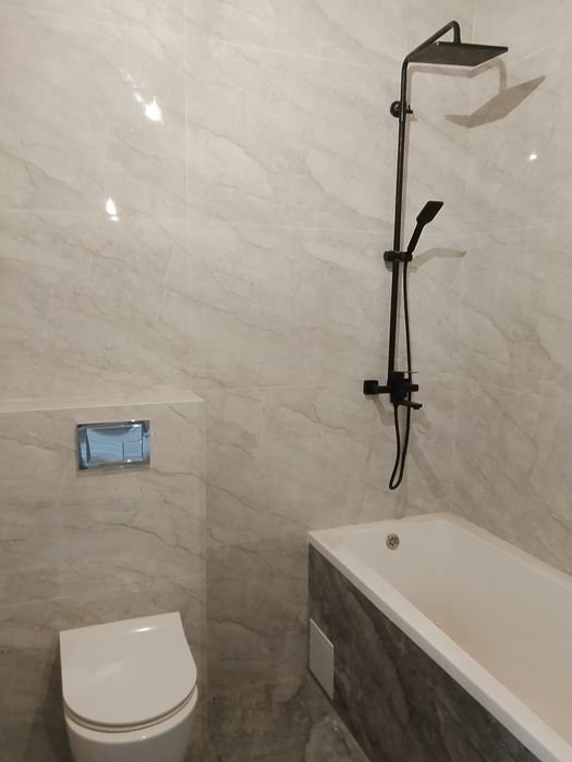 Кафельщик. Уклад плитки кафеля  керамогранит