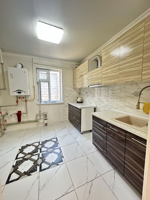 6 комн. 6 сот. ул. КАПАЛ