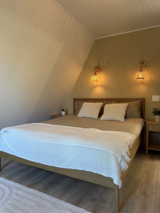 Cabana A-frame D&J libera de Craciun