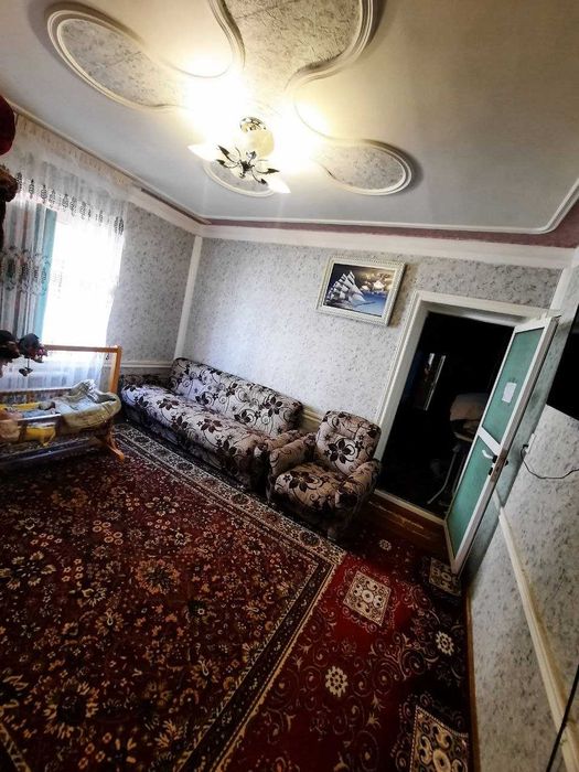 Продаётся 4х комн квартира на 2 этаже Ор-р  Дилкор 5 микрорайон