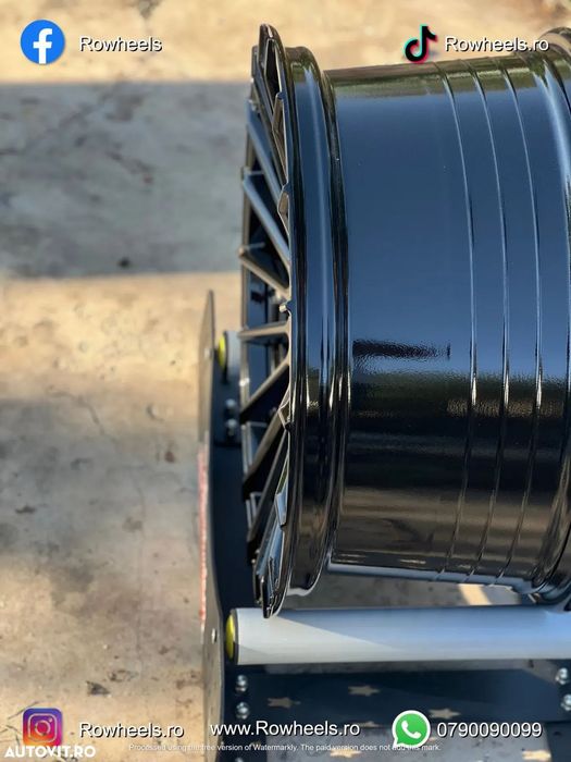 Jante Roti Mercedes 20 R20 Model spitat R20 W222 W221 W212 W204 W205 CLS W212 W222 W213 GLE GLC W223 W214 cu anvelope vara sau iarna 245/275 sau alte dimensiuni recomandate de producator Roti Mercedes R20 Hamann