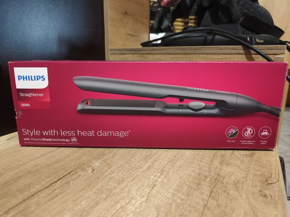 Преса за коса Philips