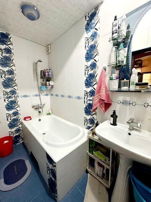 Продаётся 4 ком кв Ялангач