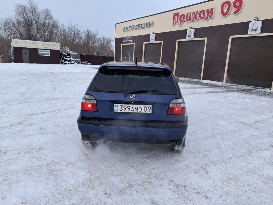 Golf 3 продам 1.8 моно