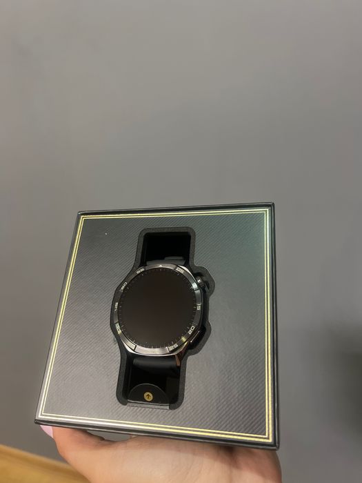 Часовник Huawei GT