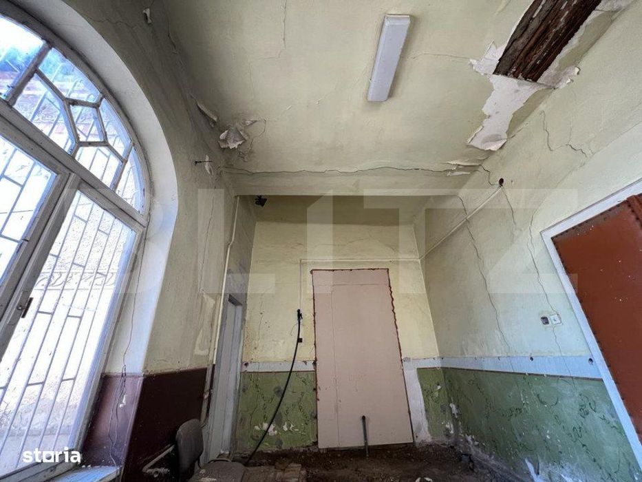 Spatiu Comercial de vanzare, 3 incaperi, 80 mp, zona exterior Nord