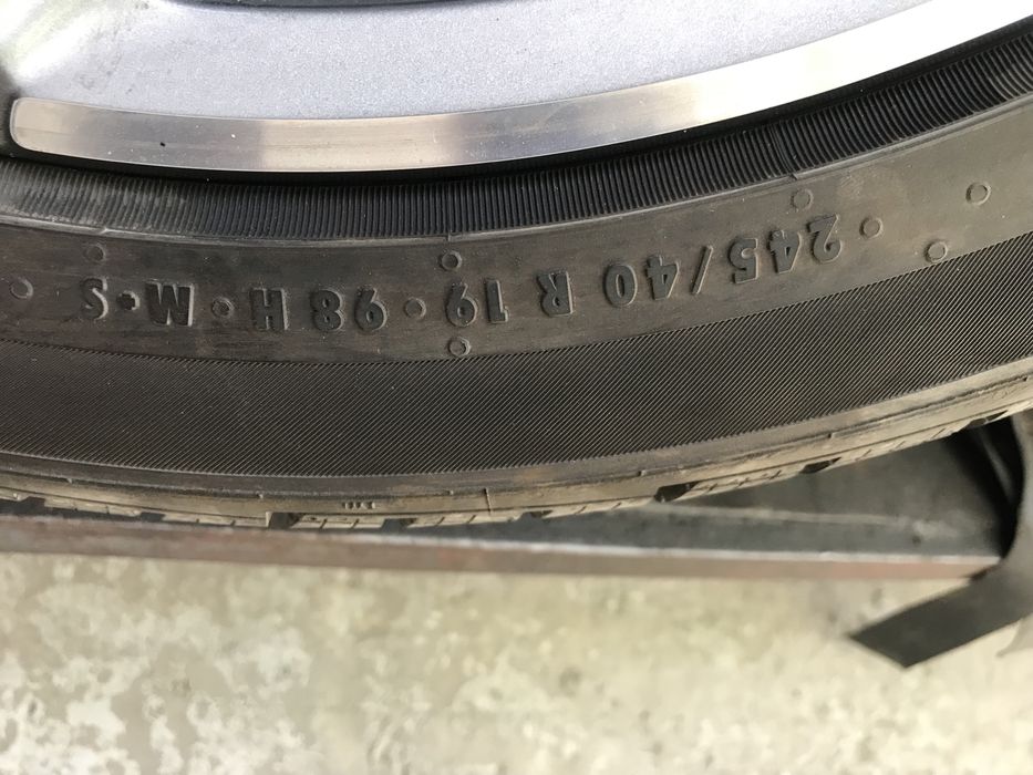 Mercedes Benz диска балон245/40/R19