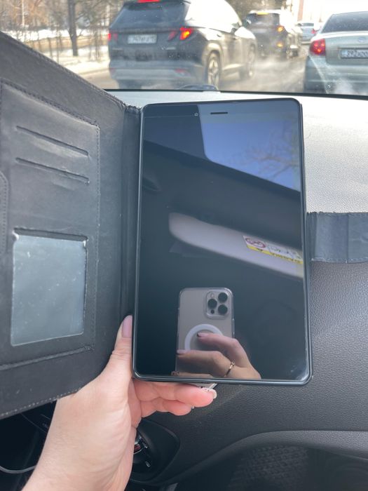 Продам самсунг а8 4g