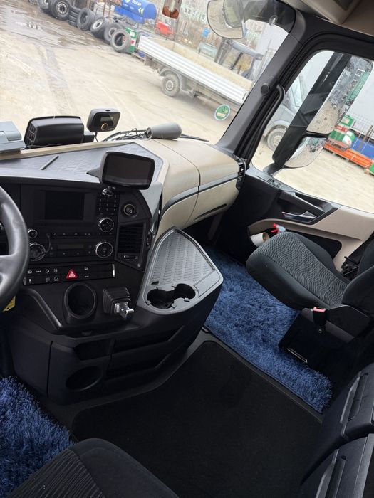 De vanzare Mercedes Actros mp4 !