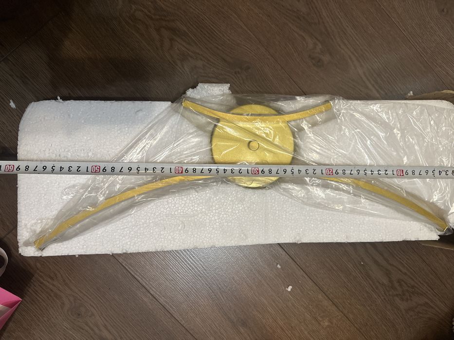 LED лампа за стена