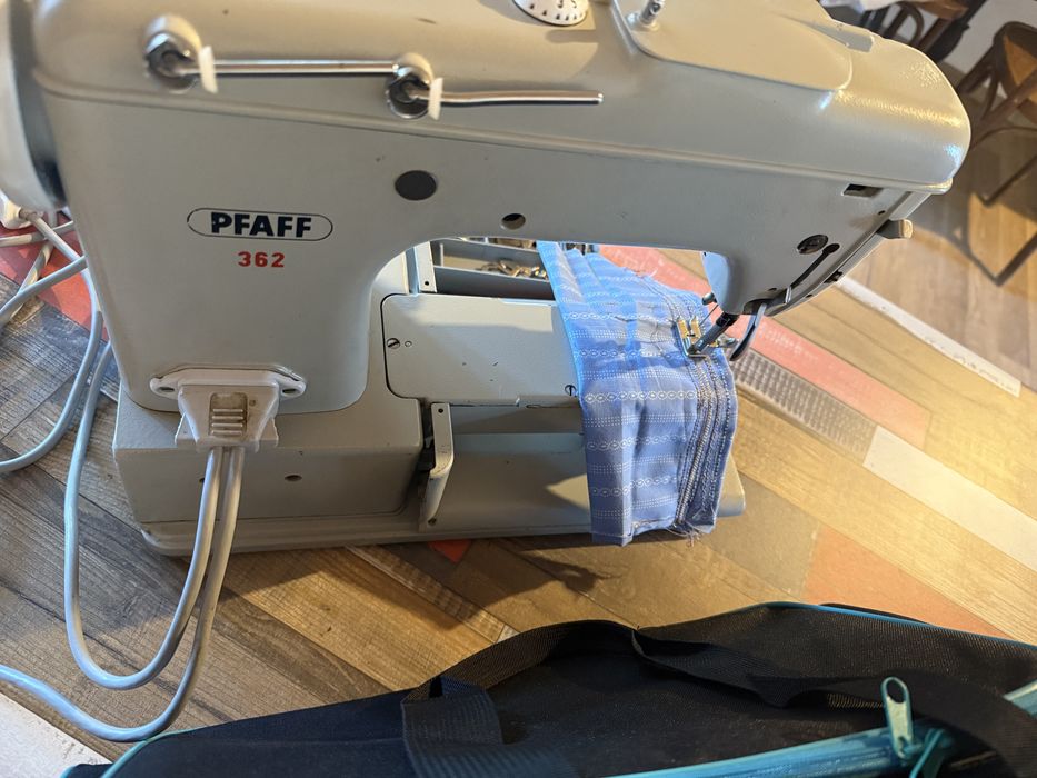 Masina cusut Pfaff 362 automatic