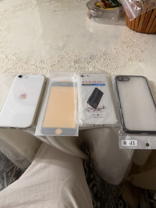 Iphone SE 2020, память 128g