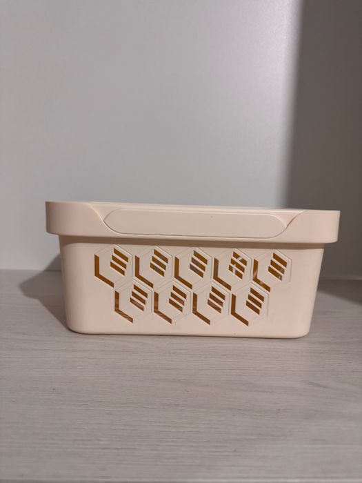 Контейнер для хранения вещей