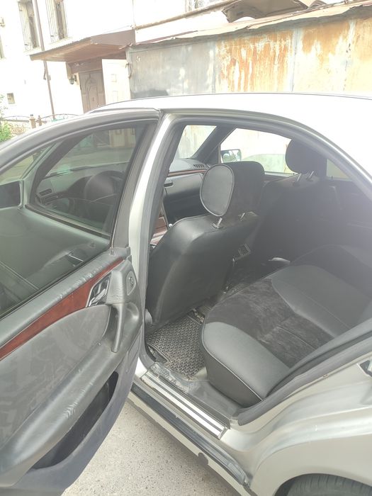 W210 111 Metan документалний