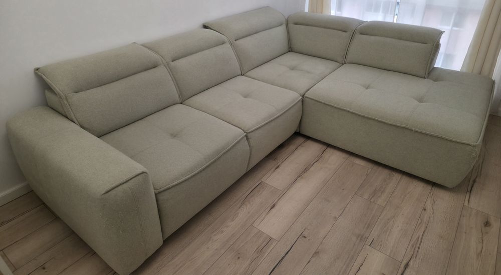 Colțar extensibil cu lada