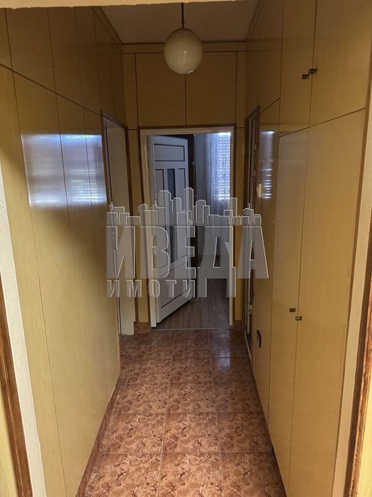 Продава се Тристаен апартамент в Силистра, Център - 80 кв.м за 974 €/кв.м - Снимка #7