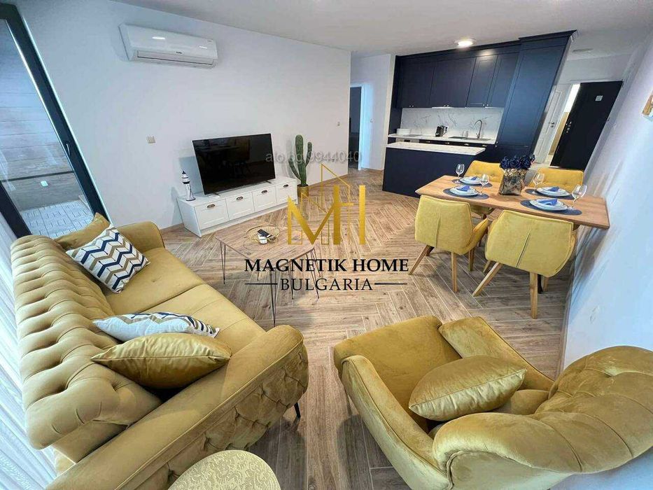 Чисто нов тристаен апартамент в луксозна сграда в ж.к. Сарафово