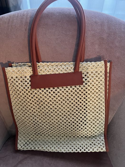 Guerlain Paris Raffia Tote – оригинална лятна чанта от рафия и естествена кожа