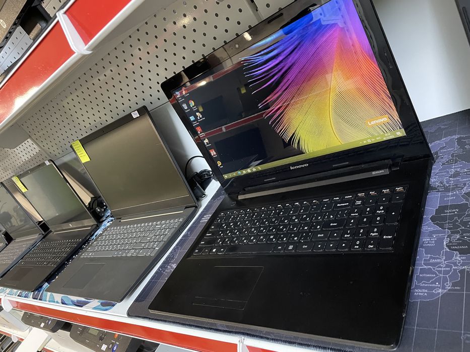 Lenovo в идеале Core i3, SSD 240Gb, O3У 8Gb