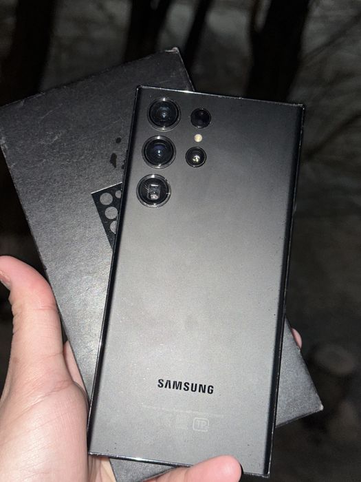 Продам обменяю Samsung s23 Ultra