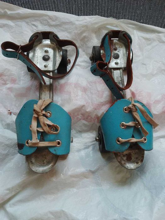 Ретро ролкови кънки