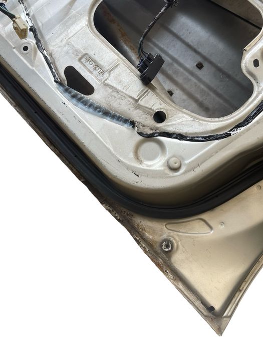 Usa Portiera Dreapta Fata *4 Usi* Toyota Rav 4 Ii _A2_ 2000 - 2005