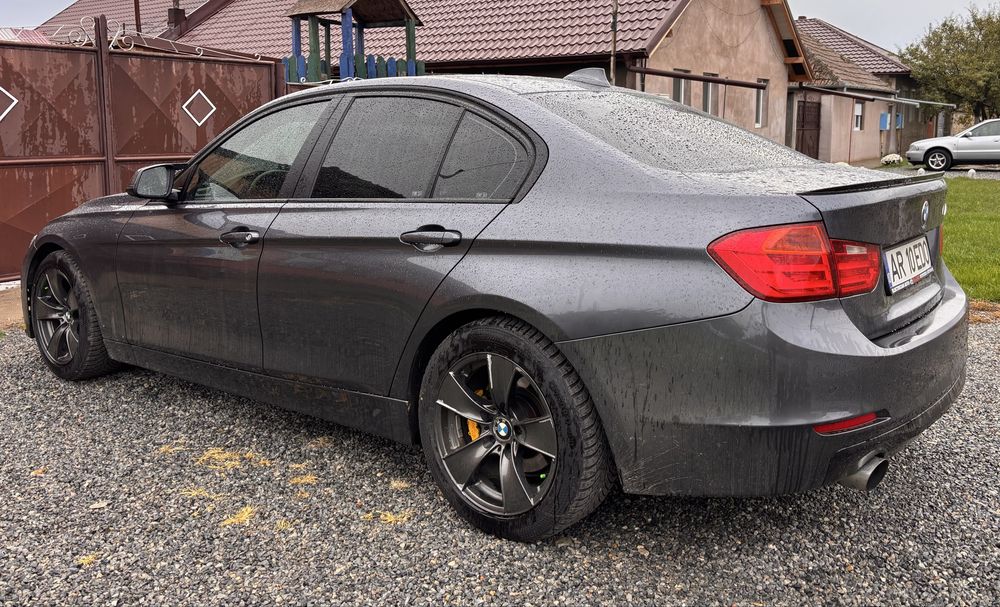 BMW Seria 3 2012 — imagine 5