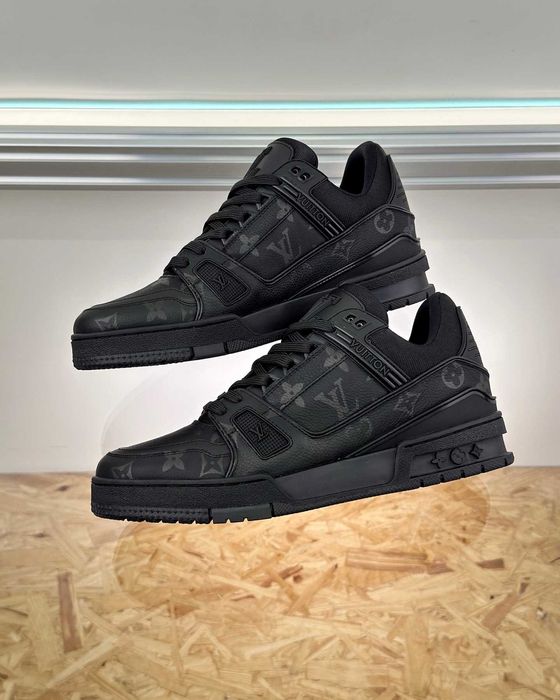 Adidasi Louis Vuitton Trainer Premium